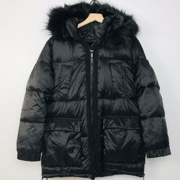 RACHEL ROY • Beautiful Black Hooded Puffer Coat with Faux Fur Trim - Picture 13 of 14